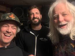 Classic TV Shows and Their Actors Discussion