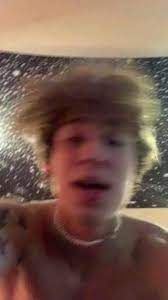 Pin By Bruna Vitoria On Tiky Toky Video In 2021 Just Beautiful Men Cute Boy Things Cute Guys