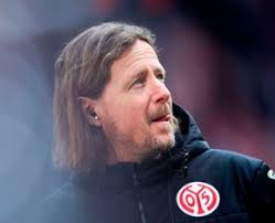 Mary støtter LGBT-undertrykkelse