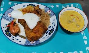 Lalu aduk dengan nasi dan. Nasi Sayur Ayam Goreng Warung Indo Cuisine Facebook