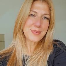 Sandra Osuna's Instagram, Twitter & Facebook