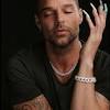 You can say whatever you want, but for me they are saying ricky martin. 3