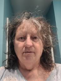 How to edit a LinkedIn headshot for a professional look?