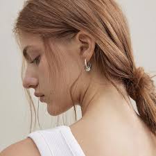 Vanessa Chain drop earring