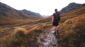 How long to hike 4 miles. Record Breaking Hiker S Agony At 16 Mile Walk For Bus Home Bbc News