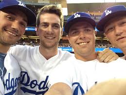 Tyler toffoli devra bien performer pour que le ch puisse battre les jets. Los Angeles Kings Alec Martinez Martin Jones Tanner Pearson And Tyler Toffoli At Dodger S Stadium In La La Kings Hockey Kings Hockey La Kings