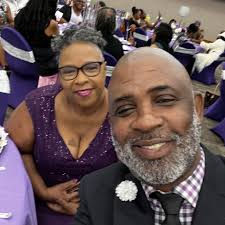 Happy Sunday everyone! #rickandjenda #rickderringer #mydoublegoldlife  #jendaderringer #sundayvibes Paula White-Cain Paula White Ministries  Jonathan Cain Jonathancainofficial