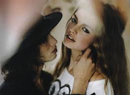 Mia Scelta follows the Dutch models and wannabees since 2009: december 2011