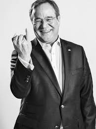 Und die afd sich scheckig lachen kann … großer bahnhof für die kleine, rheinische rumkugel armin laschet (60), der kanzler*in(?) werden will. Armin Laschet Im Interview Ohne Worte Sz Magazin