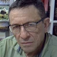 Jeremy Eades's Instagram, Twitter & Facebook