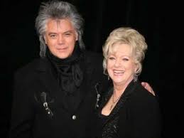 Marty Stuart Ft Connie Smith I Run To You Husband And Wife Greatness Country Music Country Music Stars Merle Haggard Songs