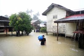 Discusses flood risk in malaysia, which has increased alarmingly in recent decades largely due to changing physical characteristics of the hydrological system caused by human activities: Thousands Evacuated After Heavy Rain In Johor Pahang Se Asia News Top Stories The Straits Times