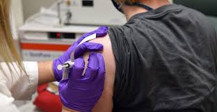 La covid?19 es la enfermedad infecciosa causada por el coronavirus que se ha descubierto más recientemente. Vacuna Covid 19 Cuando Me Toca Vacunarme De Acuerdo A Mi Edad Lider Empresarial