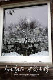 Ein Schweizer Garten Das Adventsfenster Fensterdeko Mit Kreidestift Adventsfenster Adventfenster Weihnacht Fenster