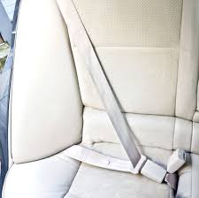 How To Clean Your Seat Belts The Natural Way Limpiar Tapiceria Tapiceria Coche Interior De Autos