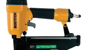 But the plunger is also attached to a spring (e), which pushes it downward. Differences Between Gas Powered Nailers And Air Or Pneumatic Nail Guns Dengarden