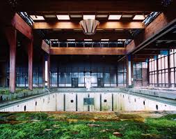Abandoned Swimming Pool This Is Really Cool Need To Find Abandoned Places Derelict Places Abandoned Churches