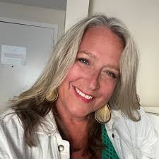 Mesa Meadows community recommendations for a social person