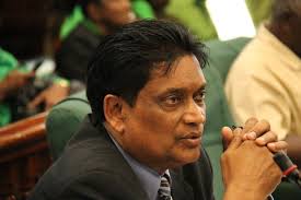 High Court asked to quash no-confidence motion; says Charrandass Persaud  was Canadian since 1998