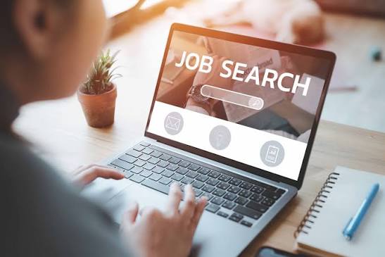 The Ultimate Job Seeker's Checklist: 10 essential things to do while job  hunting - Careers and Employability - University of Queensland