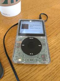 Updated Ipod Classic 5th Gen Ipod Classic Diy Iphone Case Retro Gadgets