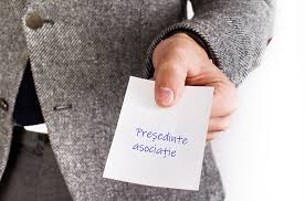 Această furnizare de servicii se realizează în funcţie de hotărârea asociaţiei de proprietari cu care de altfel se încheie şi contractul de prestări servicii administrare. PreÈedintele AsociaÈiei De Proprietari