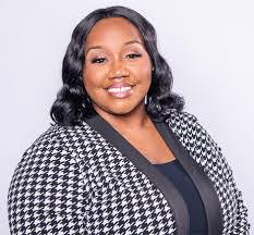 April Saxton's Instagram, Twitter & Facebook