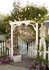 33 Small Front Garden Designs To Get The Best Out Of Your Small Space Garden Gates And Fencing Front Garden Design Victorian Gardens