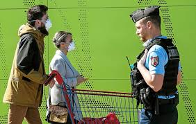 Il s'est présenté à des policiers de garde qui l'ont aussitôt conduit dans les bureaux du parquet de blois. Quand Faire Ses Courses Coute Cher En Pv Coronavirus Le Telegramme
