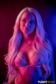 Elsa Jean Blonde Ambition - nudecollect.com Porn Pic - EPORNER