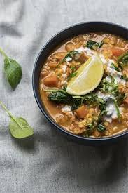 Dahl De Lentilles Corail Aux Pousses D Epinards Et Lait De Coco Un Classique De Chez Quitoque Qui F Dahl Lentilles Corail Dahl Lentilles Recettes De Cuisine