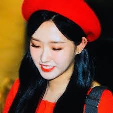 Angel In 2020 Olivia Hye Kpop Girls Girl