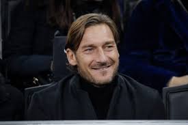 The sir alex ferguson challenge fm20. As Rom Sir Alex Ferguson Verrat Francesco Totti Lehnte Anfrage Von Manchester United Ab