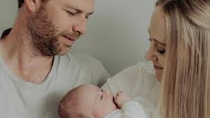 Vickie Wade's Instagram, Twitter & Facebook