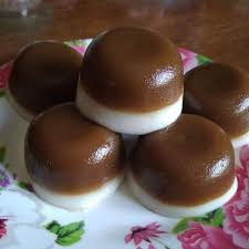 Tepung beras adalah tepung yang dibuat dari beras yang ditumbuk atau digiling. Tepung Talam Guna Tepung Beras