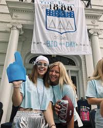 Delta delta delta tri delt has raised more than $45 million for the hospital, and in july 2014 the sorority announced a fundraising commitment of $60 million over 10 years—the largest. Delta Delta Delta At Uw Madison Home Facebook