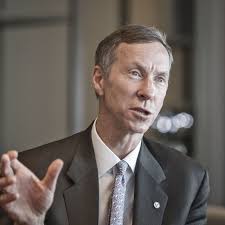 Can Altruist Lure Financial Advisers Away From Schwab With Help From  Vanguard's Ex?