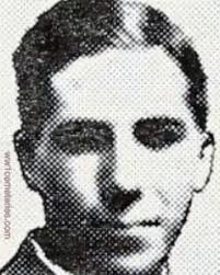 Lichfield Crater Cemetery, Thélus