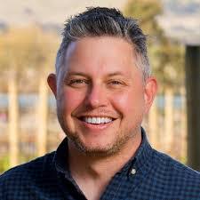 Avi Sharabi's Instagram, Twitter & Facebook