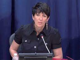 Ghislaine maxwell (right), the accused madam of jeffrey epstein, has been ordered to clean her prison cell. Ghislaine Maxwell How Ghislaine Maxwell Went From Luxury Retreat To Notorious Jail The Economic Times