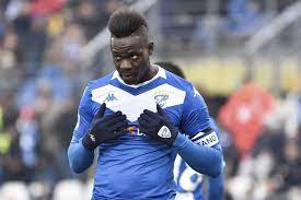 Balotelli ist seit 01 июля 2021 г. Balotelli Reportedly Fired By Brescia His Hometown Club