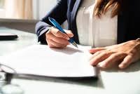 Compte tenu qu'aucun préavis n'est mentionné dans mon contrat de travail, ma démission prendra effet à compter du préciser date. Modeles De Lettre De Demission En Allemand Exemple Forme Et Contenu Connexion Emploi
