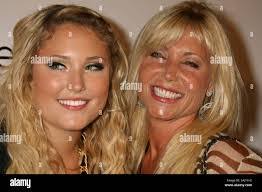 Debra Bach's Instagram, Twitter & Facebook