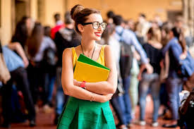Selon un sondage réalisé il y a 3 ans par l'ifop pour la fondation pileje, près d'un français sur deux. 3 Astuces Pour Aider Son Ado A Gerer Le Stress Des Examens Magazine Avantages