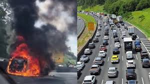 Acidente e carro em chamas paralisam Rodovia dos Bandeirantes