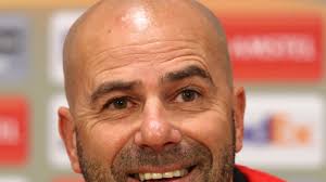 Dù sao, kante có thể làm được điều đó trong năm nay, khi đội bóng của hlv tuchel đang đạt phong. Peter Bosz Privat Familie Vereine Erfolge So Tickt Der Neue Bvb Coach News De