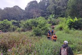 Kronologi 2 pendaki hilang di Lembah Tengkorak Lembang ...