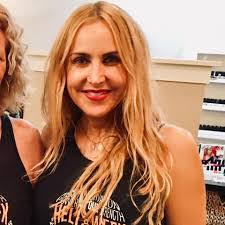 Heather Vansickle's Instagram, Twitter & Facebook