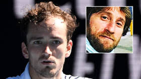 Rattled medvedev took the pressure out on coach gilles cervara as he faltered worryingly against filip krajinovic in the third daniil medvedev's coach gilles cervara just walked out of rod laver arena. Can You Just Let Me Play Medvedev Claims Coach Was Sure He Would Win Despite Bailing As He Suffered Australian Open Meltdown Rt Sport News