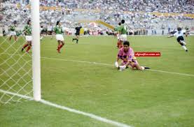 Argentina, con gol de ángel di maría, venció a brasil en el mítico maracaná y se quedó con la copa américa 2021. 1993 Copa America Final Wikipedia